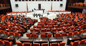 Torba kanun teklifi yasalaştı