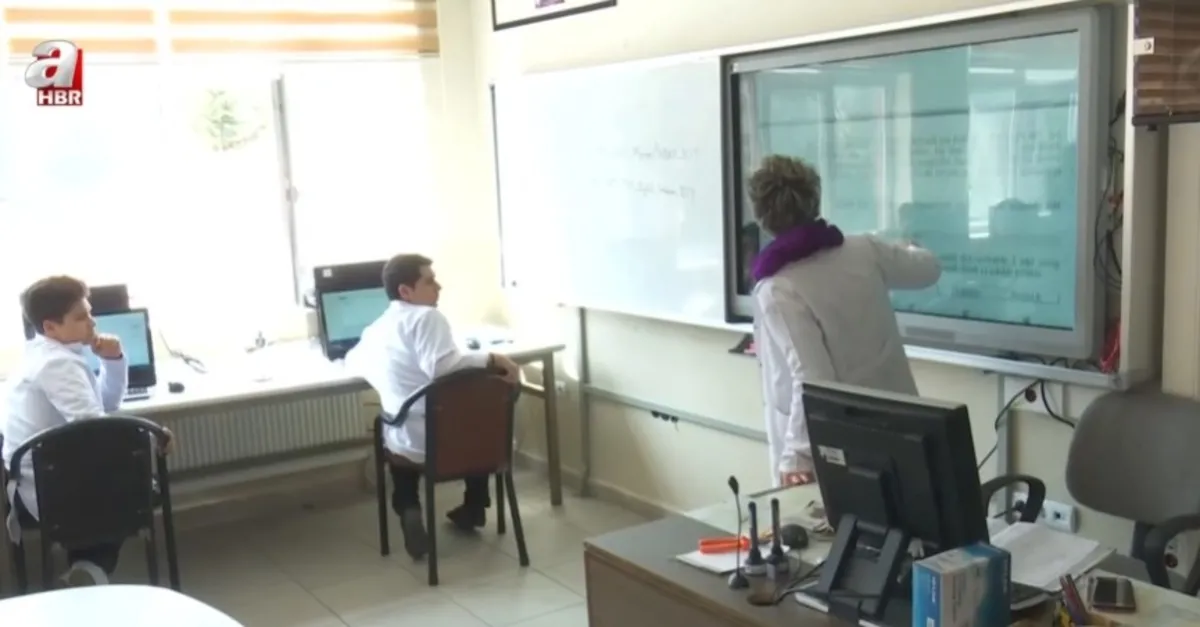 Lisede "blok ders" yapılmasın tavsiyesi!