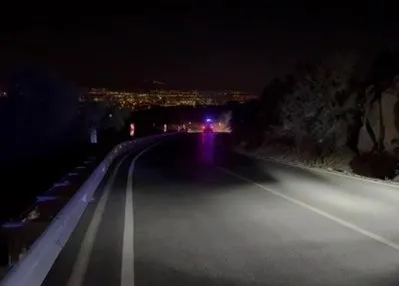 Otomobil motosikletliye çarptı: 1 yaralı