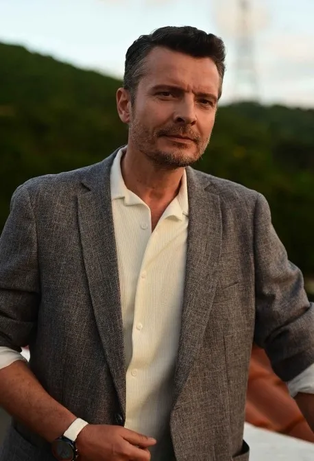 ATV’nin yeni dizisi Üvey Anne ilk bölümüyle büyük beğeni topladı! İşte ilk bölümde yaşananlar...