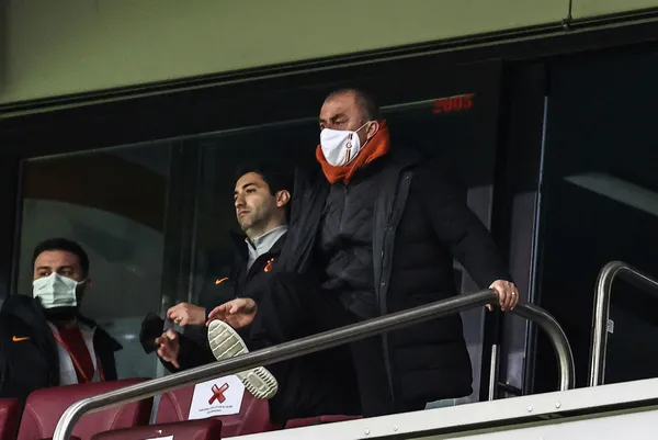 Galatasaray kan kaybediyor! Aslan lidersiz kaldı - 6
