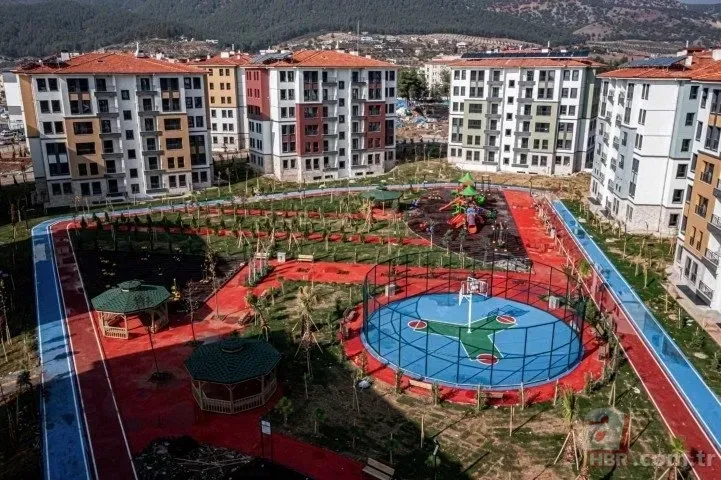 Asrın inşa seferberliğinde sona gelindi! 3 ayda 150 bin konut daha teslim edilecek 4