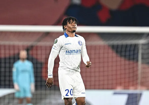 İstanbul’da şoke eden skor! Başakşehir Gent’e ilk yarıda teslim oldu: 4-1