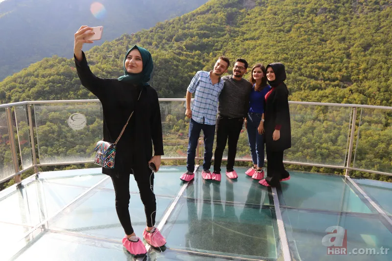 Türkiye'nin en yüksek cam seyir terasına yoğun ilgi 1