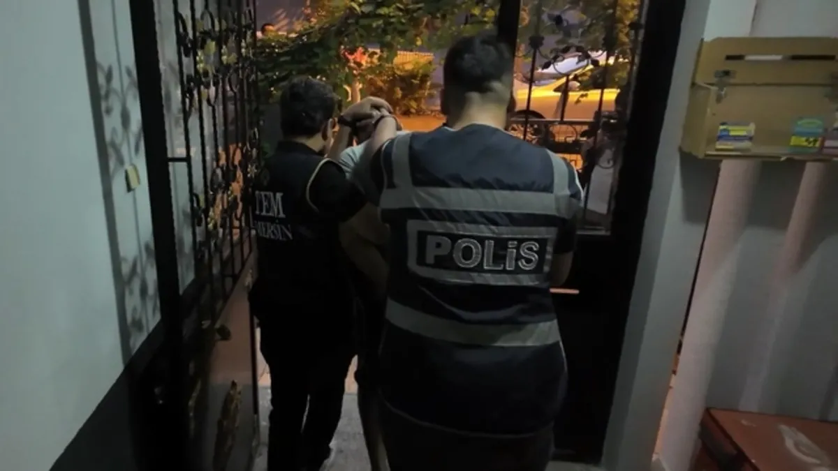 Mersin'de DEAŞ operasyonu: 8 gözaltı