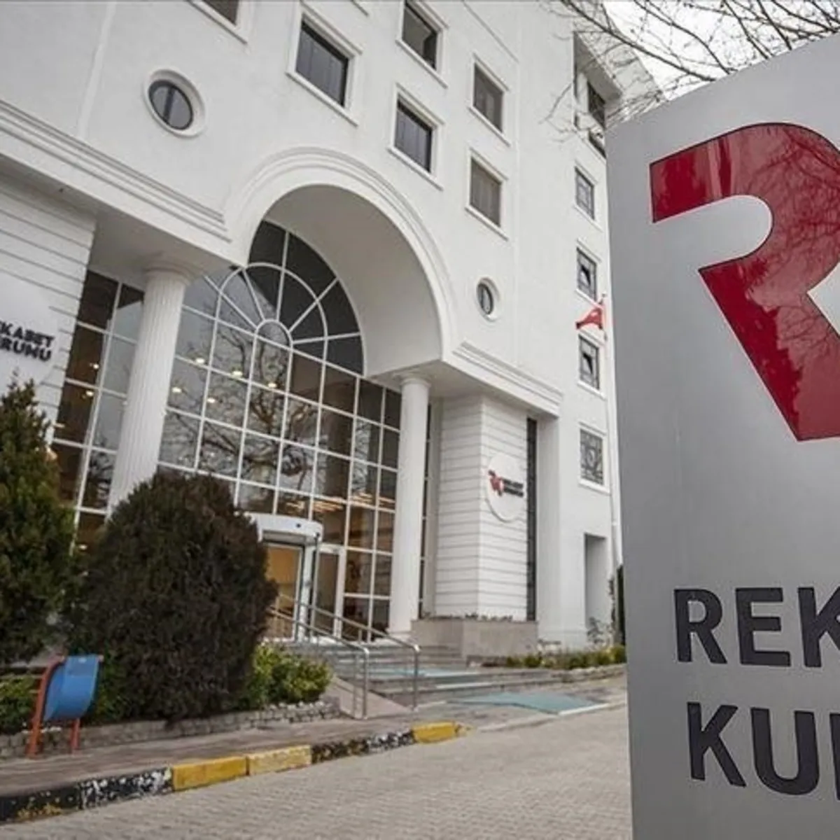 Rekabet Kurumu’ndan kozmetik sektörüne soruşturma