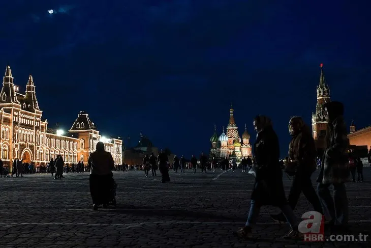 Kremlin'de tarihi anlar! 1 saatliğine kapatıldı