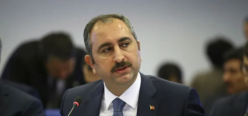 Adalet Bakanı Gül'den Adil Öksüz açıklaması