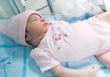 Milyonda bir görülüyor! Minik Asel yardım bekliyor