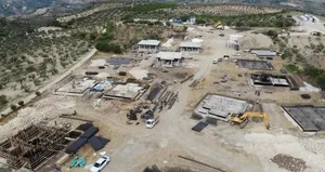 Depremin vurduğu o ilde köy evleri hızla yükseliyor!