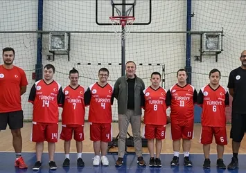 Down sendromlu milli sporcular Avrupa Şampiyonası için İtalya'ya gitti