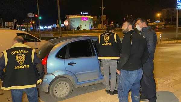 Polisten kaçmak için geliştirilen sistemi bekçiler çökertti