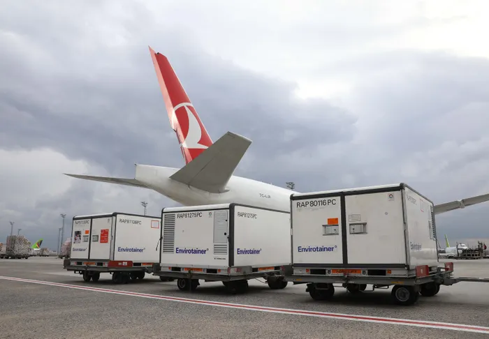 Turkish Cargo 100 milyon doz aşıyı dünyanın dört bir yanına taşıdı