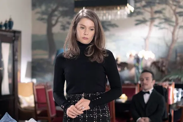 Camdaki Kız bu akşam neden yok? Camdaki kız final mi yaptı, neden yayınlanmıyor? 13 Ocak Kanal D yayın akışı...