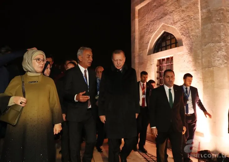 Başkan Erdoğan Minyatürlerle Osmanlı Devri Türk Okçuluğu sergisini ziyaret etti