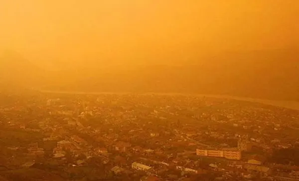 1648584704481.jpg Tüm Türkiye'yi etkisi altına alacak! Meteoroloji gün vererek uyardı! Perşembe ve Cuma gününe dikkat! Kuvvetli çöl tozu dalgası... - 4