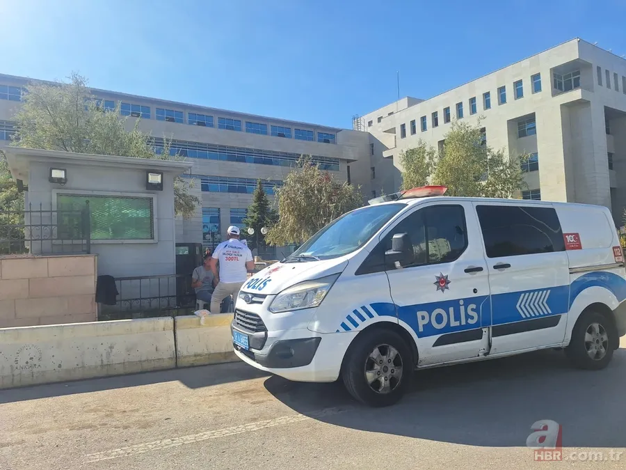 Yol verme kavgası kanlı bitti! Taksiciyi takip edip sopayla darp ettiler 5