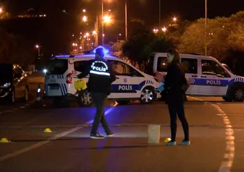Beylikdüzü'nde korku dolu gece! Restoran çıkışında silahlı saldırı: 1 ölü