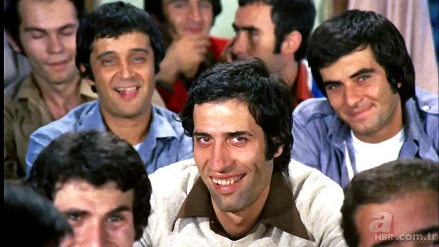 Tarık Akan kimdir? 17