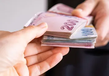 Ziraat Bankası depremzede çiftçilerin düşük faizli kredi borçlarını 1 yıl erteledi