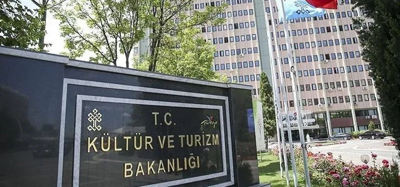 Yerli ve milli 345 değere sanatçı kartı