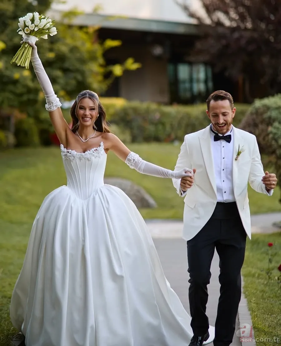 Bu yıl magazin dünyası düğünlerden geçilmiyor! İşte 2025'te evlenen ünlüler... 12