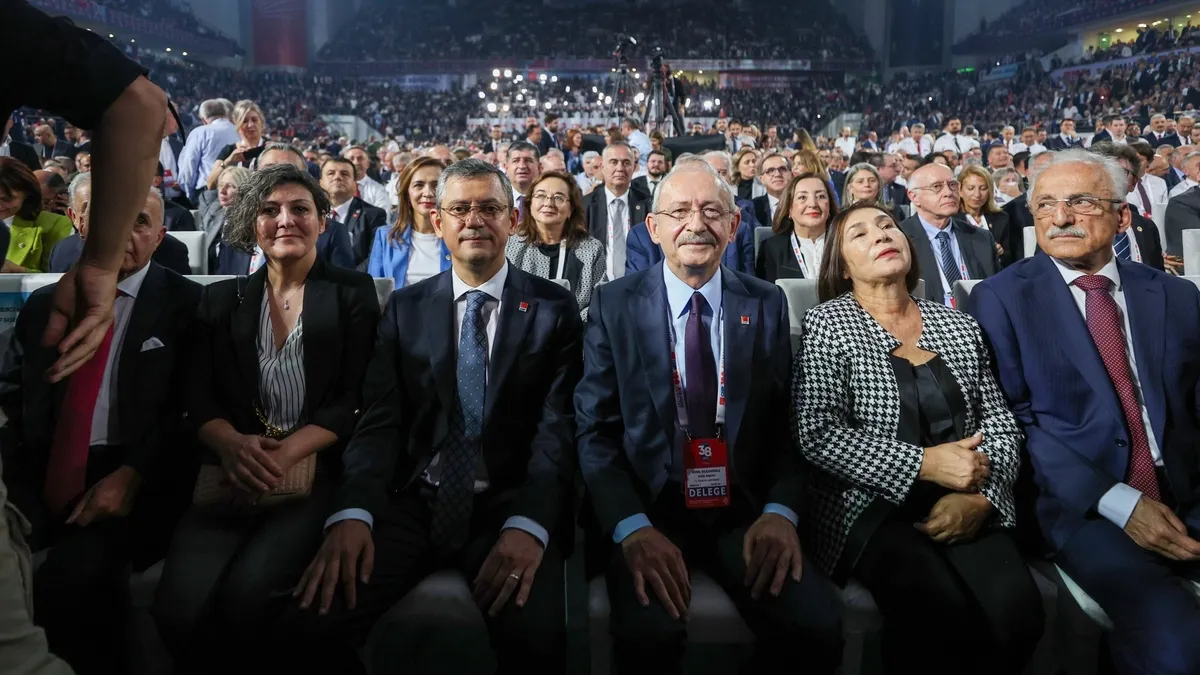CHP'nin şaibeli kurultayında Karabat'tan delege oyunu!