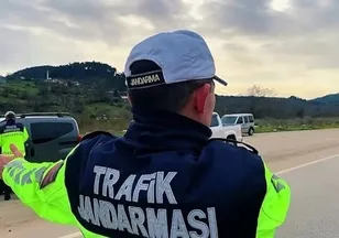 Kurallara uymayan sürücüye 202 bin TL ceza