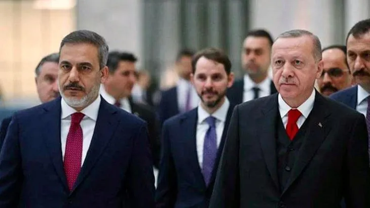Türkiye Yüzyılı'nın yeni kabinesi açıklandı! Başkan Erdoğan'ın yeni A takımı... İsim isim yeni bakanlar!