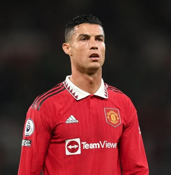 manchester-united-cristiano-ronaldonun-sozlesmesini-feshetti-1669138493967.jpg Manchester United Cristiano Ronaldo'nun sözleşmesini feshetti - 3