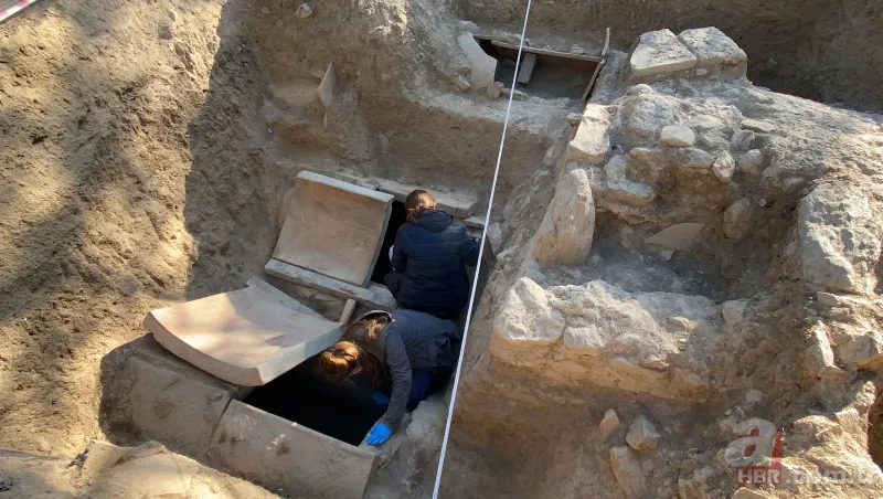 Sıradan bir taş sandılar ama işin aslı farklı çıktı! 2 bin 750 yıl önce kullanmışlar... 13