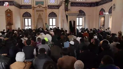 Japonya’da bayram namazı 3 kez kılındı