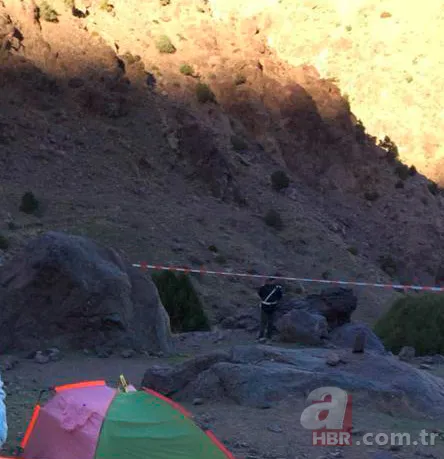 Dünya bu görüntüleri konuşuyor! Teröristler kadın turistlere tecavüz etti... 3