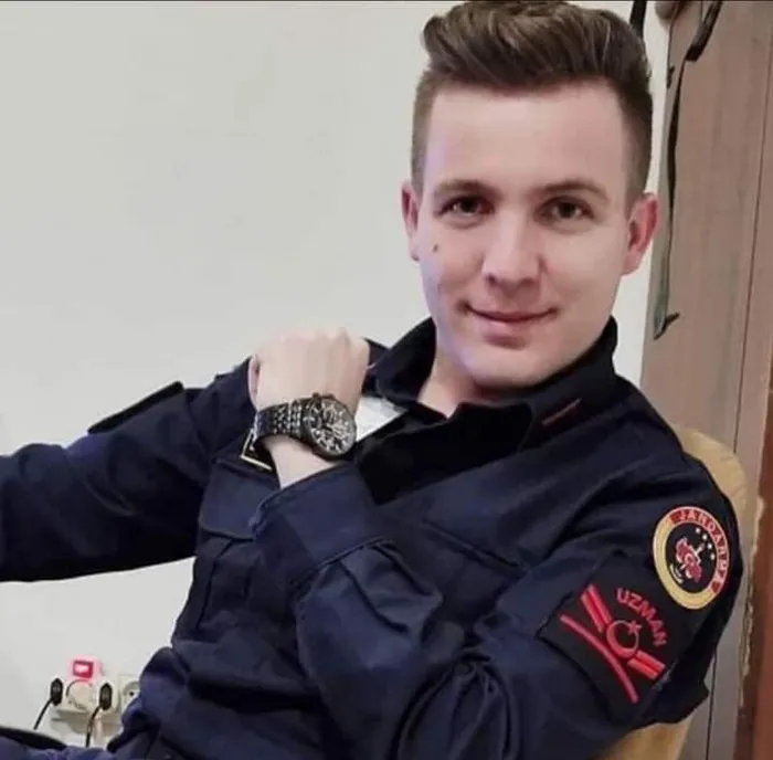 Şehit Burak Büyükçaylı haberi yürekleri yaktı! Acı haberi alan eşi doğum yaptı - 2