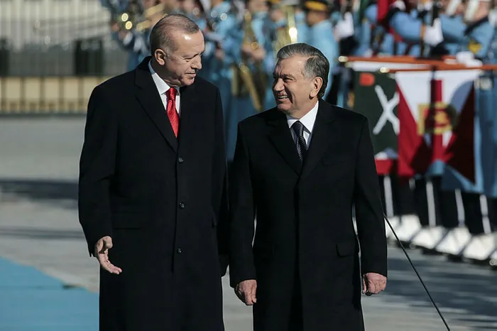 Özbekistan Cumhurbaşkanı Şevket Mirziyoyev’den flaş Azerbaycan ve Türkiye önerisi