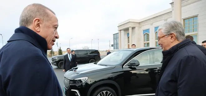 Başkan Erdoğan Tokayev’e Togg hediye etti
