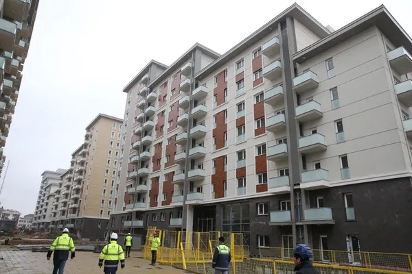 chpnin-sosyal-konut-tutarsizligi-simdi-de-itiraz-edip-durduklari-projeyi-sahiplendiler-1663688454820.jpg CHP'nin sosyal konut tutarsızlığı: İtiraz edip durdukları projeyi sahiplendiler - 6