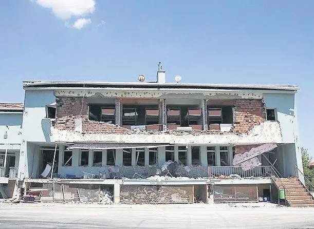 1783490688035.jpeg FETÖ'cü hainler bombaladı ama kahramanları durduramadı: İşgal noktaları tek tek temizlendi - 4