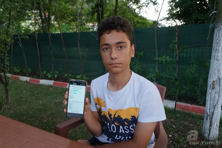 Mum ışığında LGS’ye çalışan afetzede Önder Türkiye birincisi oldu 4