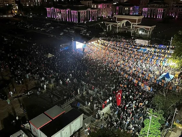 eksisozlukte-bir-skandal-daha-ak-partili-esnafa-fisleme-1685513766443.jpeg The Economist'ten tarihi dönüş! Erdoğan gerçeğini kabullendi: Ne kadar güce sahip olduğunu gösteriyor - 4