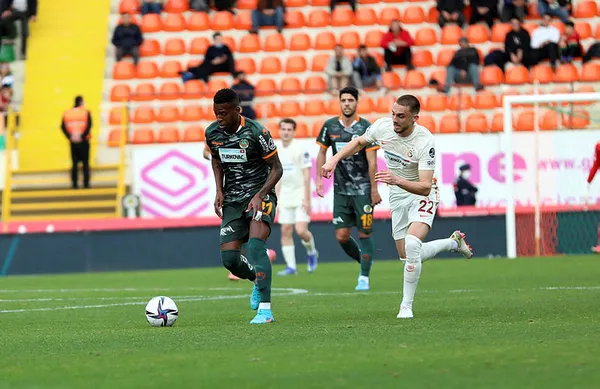 Alanyaspor ile Galatasaray puanları 1-1 paylaştı! Maç Sonucu: 1-1