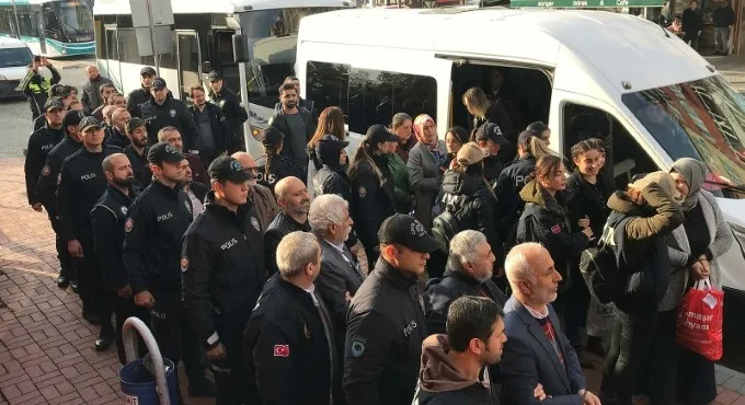 Kocaeli'de PKK/KCK operasyonunda gözaltına alınan 22 şüpheli adliyede - 2