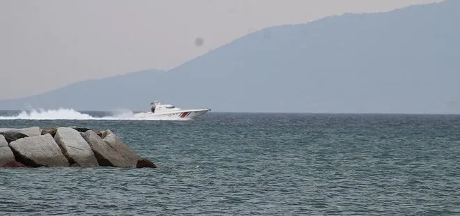 Ege Denizi’nde FETÖ’cülerin olduğu iddia edilen bot battı