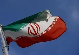 GKRY ve BAE'den Basra Körfezi'ndeki adalara ortak bildiri! İran Rum büyükelçiyi bakanlığa çağırdı