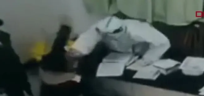 Koronavirüs testi yapan hemşireye saldırdı!