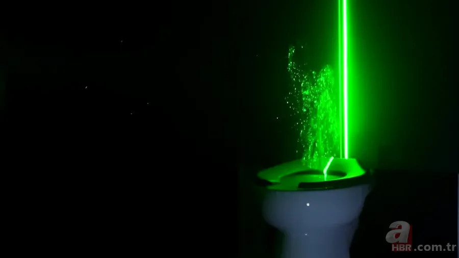 Klozeti kapamadan sifonu çekerseniz bunlar olur! Korkunç görüntüler... 6