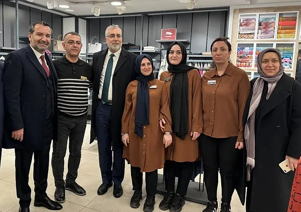 Çalışma ve Sosyal Güvenlik Bakanı Vedat Işıkhan: Şubat ayı içerisinde 46 bin konutu depremzedelere teslim ediyoruz