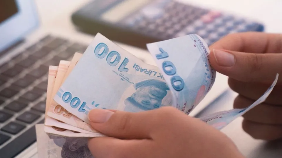 Yeni kısıtlamalarda çalışanların hakları neler? Dikkat! Milyonlarca kişiyi ilgilendiriyor