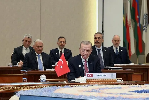 Başkan Erdoğan’dan Özbekistan dönüşü önemli mesajlar: Blinken’in Türkiye ziyareti, İsrail’in Gazze saldırıları, ekonomi, CHP’de Genel Başkan değişimi...