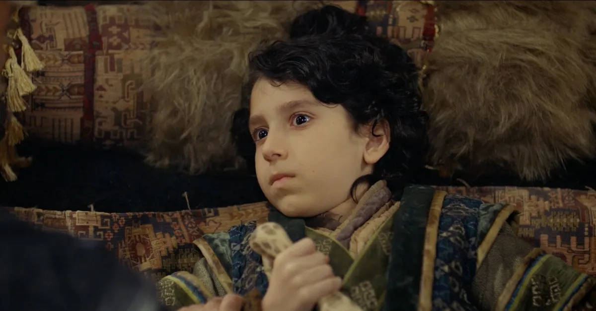 Destan 12. yeni bölüm fragman izle | "Ben tanıdım baba bir gün sen de beni tanıyacaksın!"